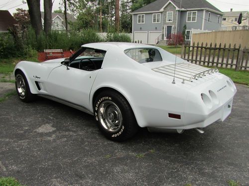 1974 corvette stingray t-top sport coupe