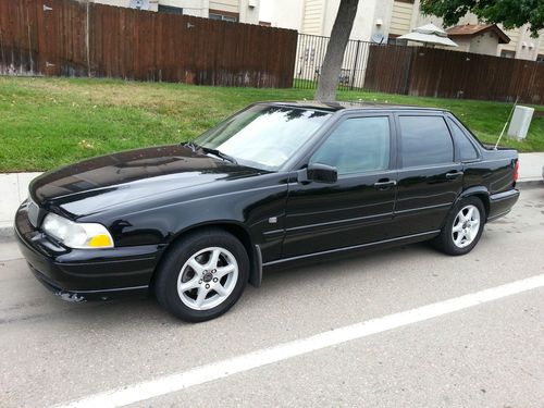 1999 volvo s70 base sedan 4-door 2.4l