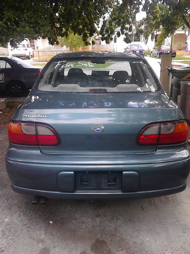 Chevrolet malibu year 1999