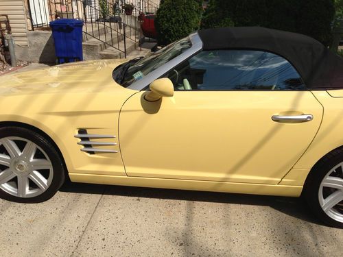 2005 chrysler crossfire convertible classic yellow pearl coat