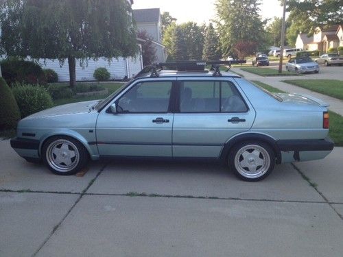 1990 volkswagen jetta gli 16-valve sedan 4-door 2.0l mk2