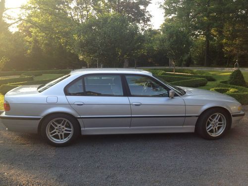 2001 bmw 740il sport package