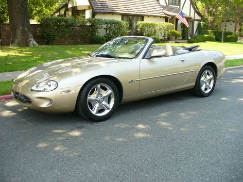 Beautiful california rust free jaguar xk8 convertible  major service completed