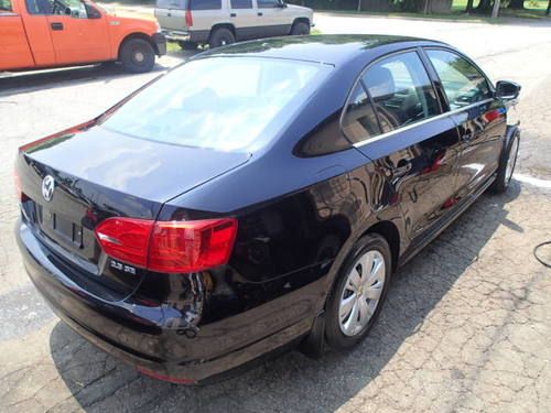2013 Volkswagen Jetta 2.5 SE, salvage, damaged, sedan, wrecked, damaged, image 14