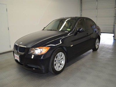 328i 3.0l leather, sunroof, pwr seat, alloy wheels financing available