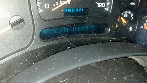 2004 chevy silverado 2500 HD 4 door diesel duramax, image 8