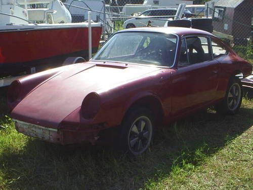 1967 porsche 911 2 door coupe