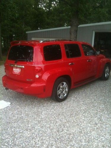 2011 chevrolet hhr lt wagon 4-door 2.2l red