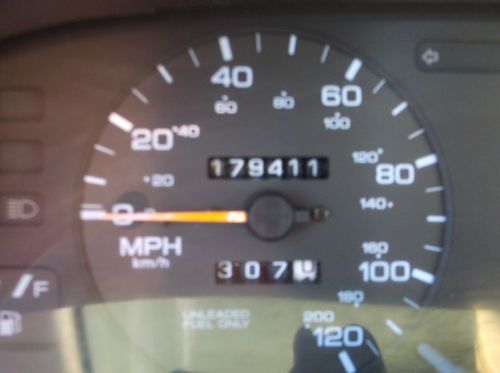 1994 Nissan Altima, NO RESERVE, image 8