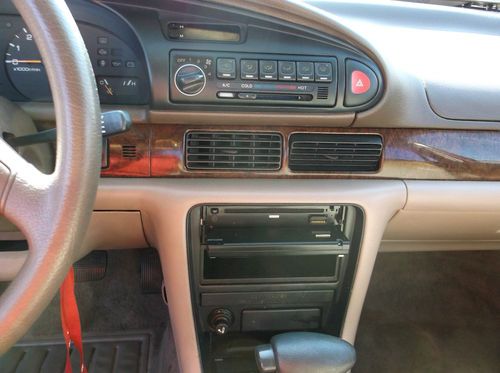 1994 Nissan Altima, NO RESERVE, image 9