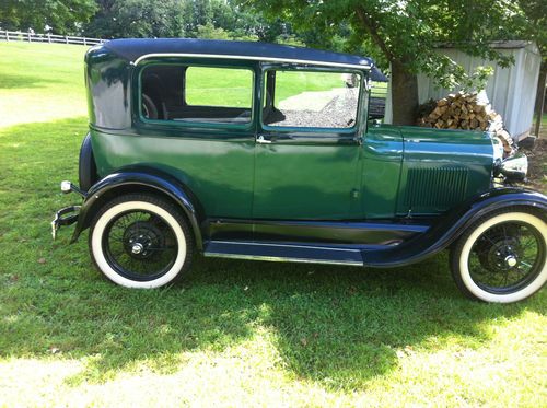 '29 ford model a tudor w/ 20' enclosed trailer