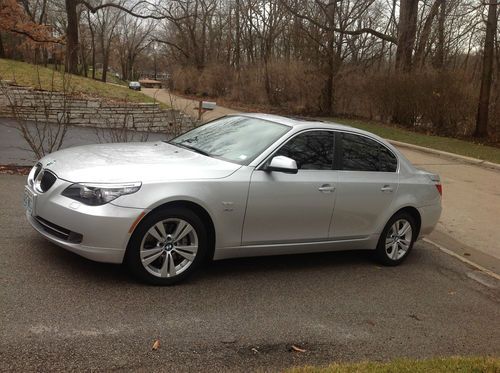 2010 bmw 528i xdrive 5 series black heated leather sunroof idrive