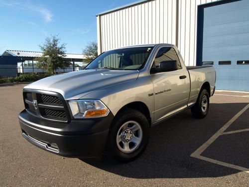2012 ram1500 slt pick up 5.7l