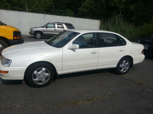 1996 toyota avalon xl sedan 4-door 3.0l