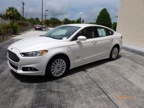 2013 ford fusion energi