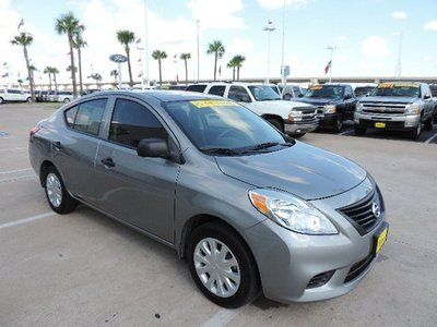 1.6S 1.6L CD Front Wheel Drive Power Steering Front Disc/Rear Drum Brakes A/C, image 3