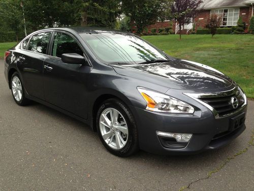 2013 nissan altima 2.5 sv clean carfax 1300 miles like new backup cam keyess go