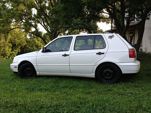 1998 volkswagen golf 4dr 5spd mk3