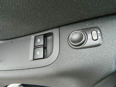 1 Owner Clean Carfax Silver Coupe 3.6L MP3 Radio data system FACTORY WARRANTY, image 17