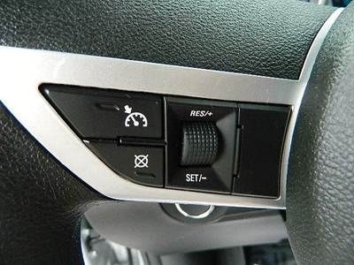 1 Owner Clean Carfax Silver Coupe 3.6L MP3 Radio data system FACTORY WARRANTY, image 21