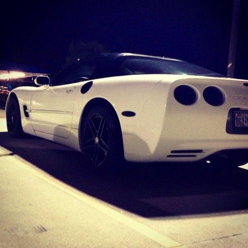 1999 chevrolet corvette base coupe 2-door 5.7l  blacked out. gorgeous vette!