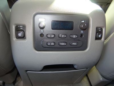 CLEAN CARFAX, NON SMOKER, NO PETS. NO ACCIDENTS, EXCELLENT SERVICE HISTORY!!, US $9,900.00, image 43