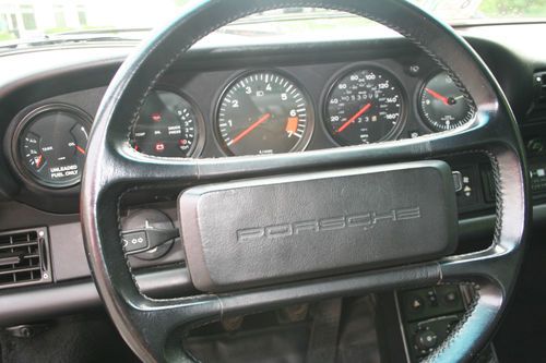 PAINT TO SAMPLE 1986 Porsche 911 Carrera Coupe - Clean history, image 8