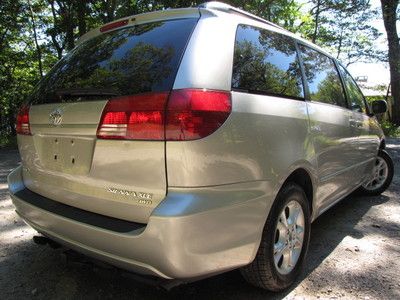 05 Toyota Sienna XLE AWD Leather JBLSynthesis HtdSts NoAccidents CleanCARFAX!!, US $8,489.00, image 2