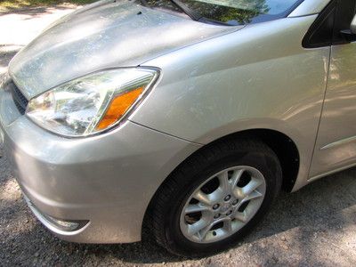 05 Toyota Sienna XLE AWD Leather JBLSynthesis HtdSts NoAccidents CleanCARFAX!!, US $8,489.00, image 10