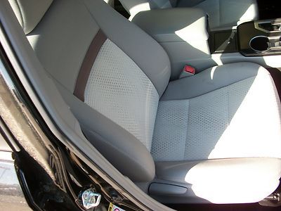 black clean gray interior clean title low miles good gas mileage, image 39