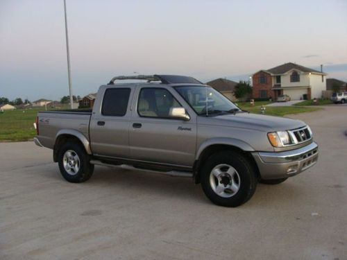 2000 nissan frontier se crew cab pickup 4-door 3.3l