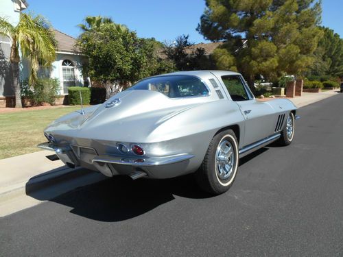 1965 Chevrolet Corvette Coupe, image 2