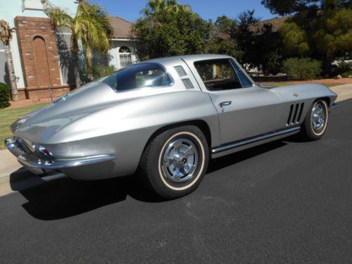 1965 Chevrolet Corvette Coupe, image 3