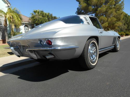 1965 Chevrolet Corvette Coupe, image 9