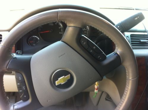 2010 Chevrolet Suburban 1500 LT Sport Utility 4-Door 5.3L 72k miles, US $27,000.00, image 5
