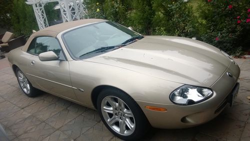 2000 jaguar xk8 base convertible 2-door 4.0l