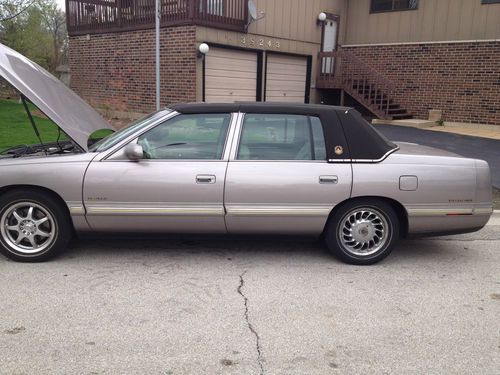 1998 cadillac deville chicago edition 4 door