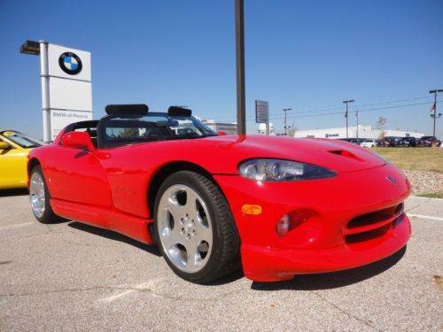 One owner - and very close to perfect! **bmw of peoria** locally owned/red/stick
