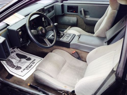 1988 pontiac fiero gt coupe 2-door 2.8l