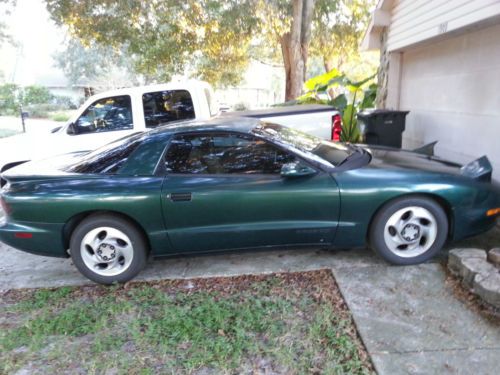 94&#039; pontiac firebird - hunter green - low low mileage