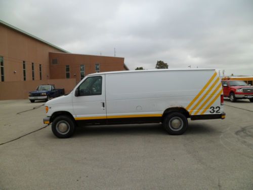 1998 white ford e-350 van with prisoner transport cage