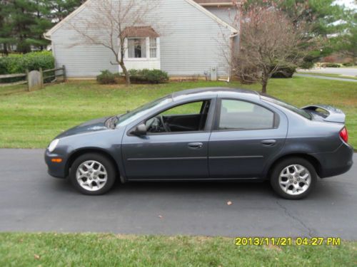 2002 dodge neon es sedan 4-door 2.0l