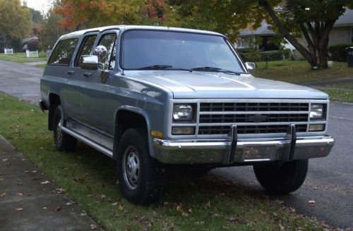 1989 chevy suburban 2500 3/4 ton 4wd with very low miles