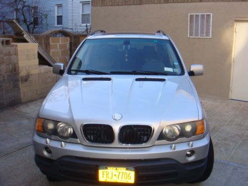 2001  bmw  x5  3.0i  101,000 miles