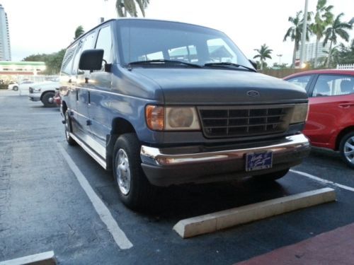 1995 ford e-350 clubwagon, new inspection for $895, very clean, no reserve