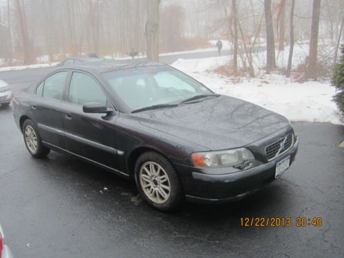 2004 volvo s60 2.4 sedan 4-door 2.4l