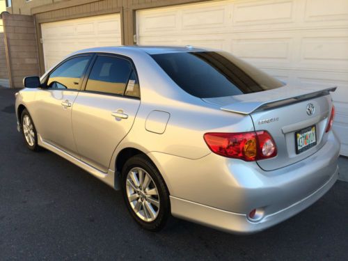 2010 Toyota Corolla S Sedan 4Door 1.8L MINT! 35mpg HWY 65K Moving must sell!!, image 2