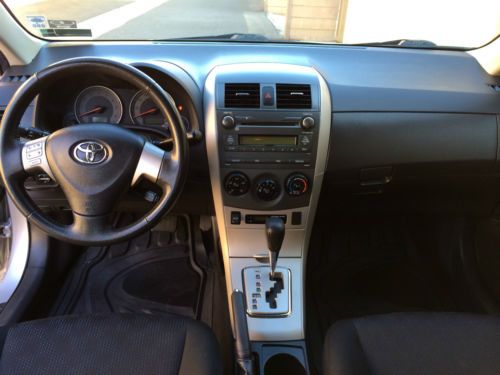2010 Toyota Corolla S Sedan 4Door 1.8L MINT! 35mpg HWY 65K Moving must sell!!, image 9