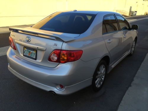 2010 Toyota Corolla S Sedan 4Door 1.8L MINT! 35mpg HWY 65K Moving must sell!!, image 12