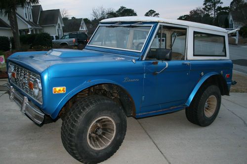 1976 ford bronco ranger model. 10th anniversary edition